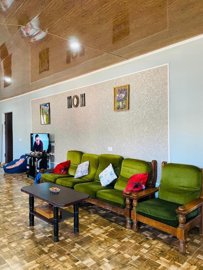 Mamuka'S Guesthouse Udabno Buitenkant foto